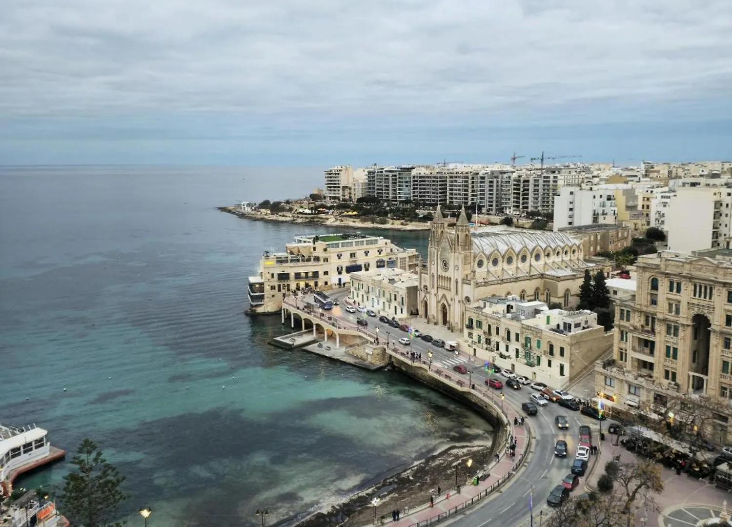 A 2Br Maisonette Fully Equipped With Ac In St Julians By 360 Estates San Ġiljan